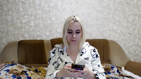 Snapshot of marishka505 chatting on 01/11/25, 03:42 marishka505 online show from 01/11/25, 03:42