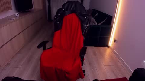 MarisMuscle online show from 02/22/25, 06:41