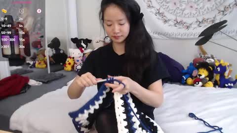 Snapshot of marissapeach chatting on 11/02/25, 02:41 MarissaPeach online show from 11/02/25, 02:41