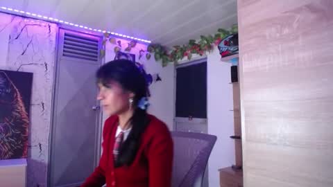 Maritza Ferrer -Samara Beltran online show from 10/16/25, 04:02