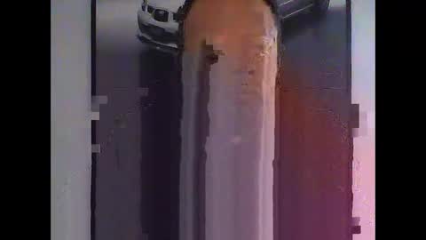 marius online show from 10/08/25, 10:35