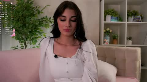 Mari online show from 05/10/26, 04:12