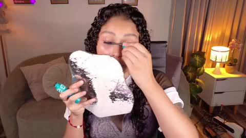 Snapshot of marivimichel_s chatting on 04/19/26, 10:03 marivimichel_s online show from 04/19/26, 10:03