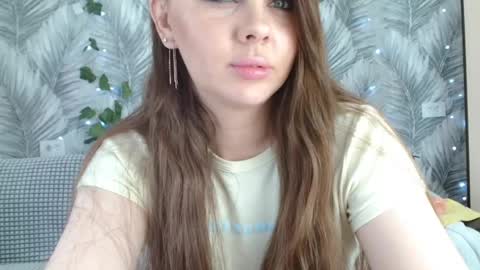 Snapshot of mariyapipi chatting on 04/26/26, 06:22 pipi online show from 04/26/26, 06:22
