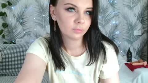Snapshot of mariyapipi chatting on 06/06/26, 05:50 pipi online show from 06/06/26, 05:50