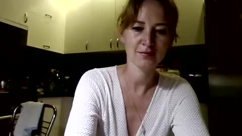 MarizaFouset online show from 06/11/26, 08:29