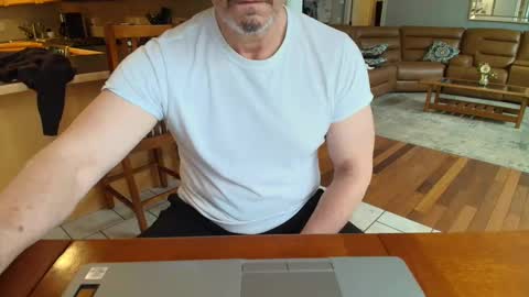Mark online show from 02/27/25, 03:15