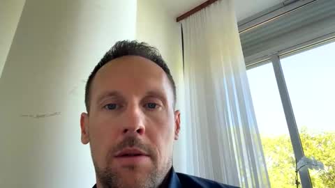 Mark online show from 04/30/26, 09:15