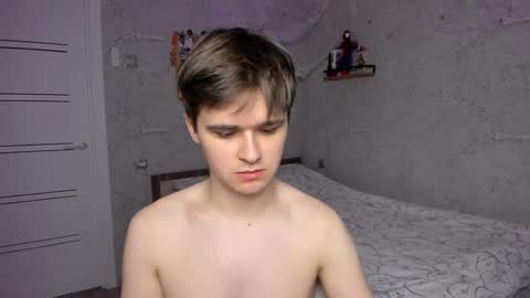 Snapshot of mark_bearcub chatting on 02/16/25, 05:15 Mark online show from 02/16/25, 05:15