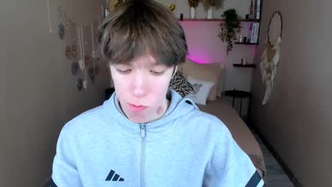 Mark online show from 03/14/26, 02:44