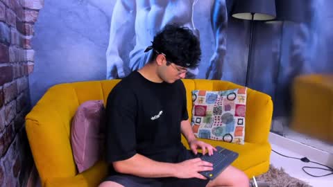 Snapshot of mark_evans1_ chatting on 02/07/25, 02:50 mark_evans1_ online show from 02/07/25, 02:50