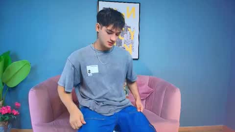 Snapshot of mark_evans1_ chatting on 10/14/25, 02:07 mark_evans1_ online show from 10/14/25, 02:07
