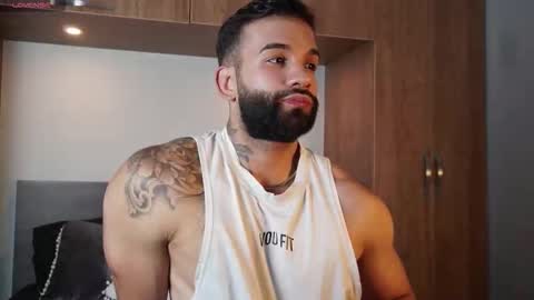 Mark online show from 09/15/25, 07:58