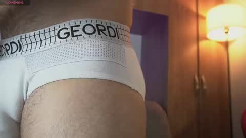 Mark online show from 03/08/26, 02:04