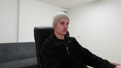 MARK KARSON online show from 01/10/26, 07:48