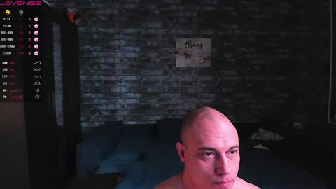 Mark online show from 04/17/26, 02:14