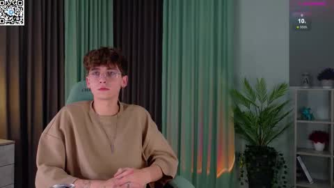 Mark online show from 10/04/25, 05:11