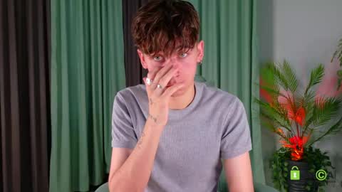 Mark online show from 04/25/26, 01:41