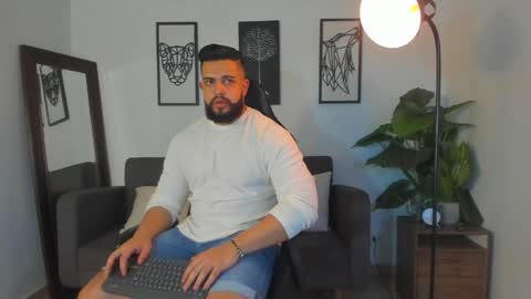 mark_x23 online show from 04/07/26, 02:34