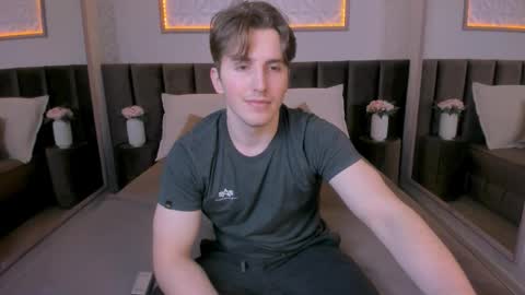 Mark online show from 11/24/25, 07:08