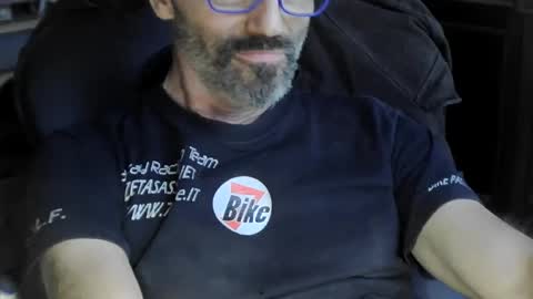 markazzo1 online show from 12/19/24, 02:56