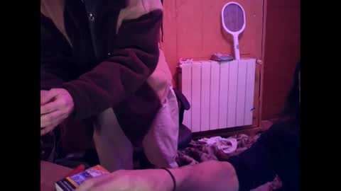 markbcnx online show from 11/30/25, 10:08