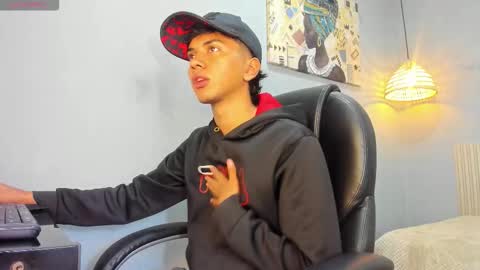 markbowie online show from 12/04/25, 11:52