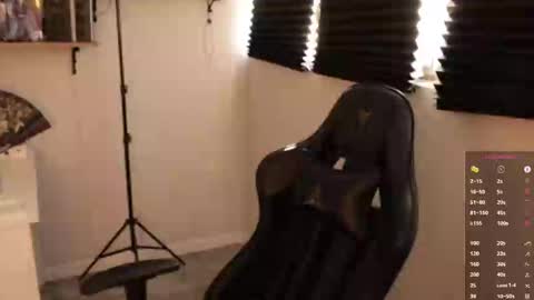 Mark online show from 02/14/25, 11:53