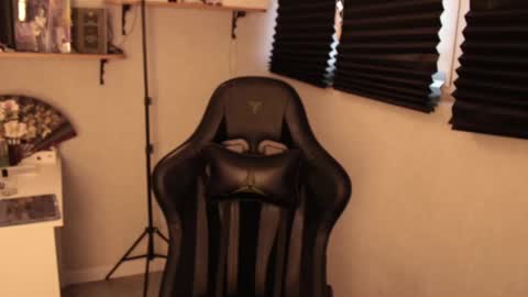 Mark online show from 02/22/25, 03:03