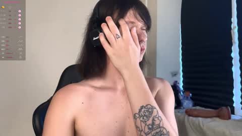 Mark online show from 10/02/25, 01:18