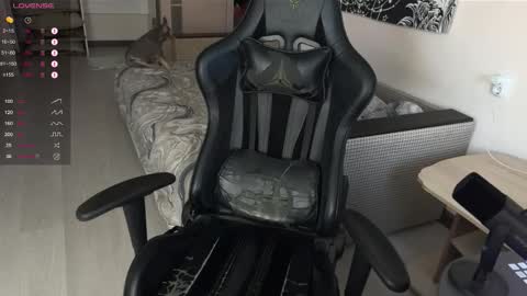 Mark online show from 02/19/26, 02:35