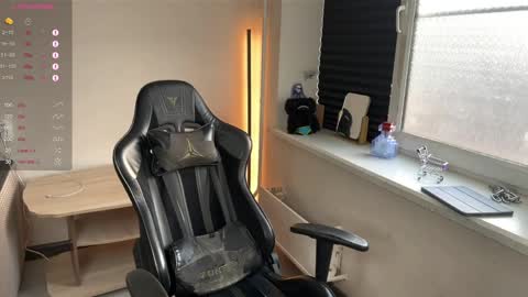 Mark online show from 04/16/26, 03:18