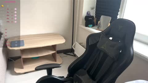 Mark online show from 04/19/26, 10:25