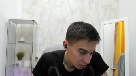 markkullen online show from 12/05/25, 04:25