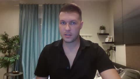 Snapshot of markster9696 chatting on 03/04/25, 07:11 markster9696 online show from 03/04/25, 07:11