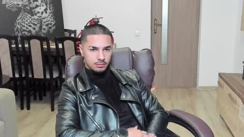 Tison online show from 12/22/24, 09:11