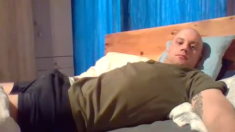 Snapshot of markus_7 chatting on 02/13/25, 10:44 markus_7 online show from 02/13/25, 10:44