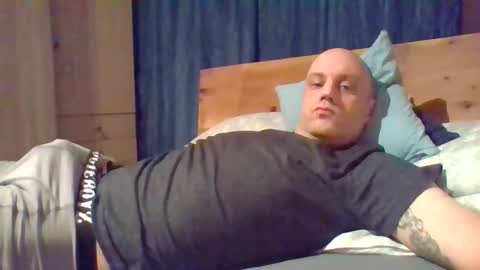 Snapshot of markus_7 chatting on 02/15/25, 04:23 markus_7 online show from 02/15/25, 04:23