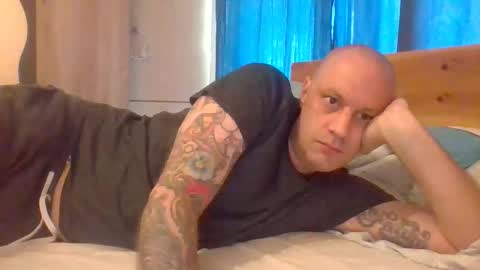 Snapshot of markus_7 chatting on 09/18/25, 11:56 markus_7 online show from 09/18/25, 11:56
