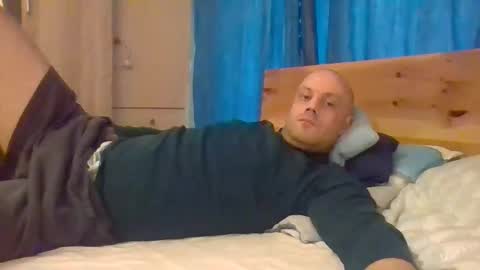 Snapshot of markus_7 chatting on 09/24/25, 11:46 markus_7 online show from 09/24/25, 11:46