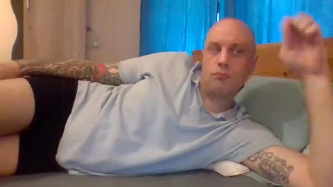 Snapshot of markus_7 chatting on 10/08/25, 11:30 markus_7 online show from 10/08/25, 11:30