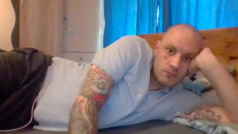 Snapshot of markus_7 chatting on 10/23/25, 10:36 markus_7 online show from 10/23/25, 10:36