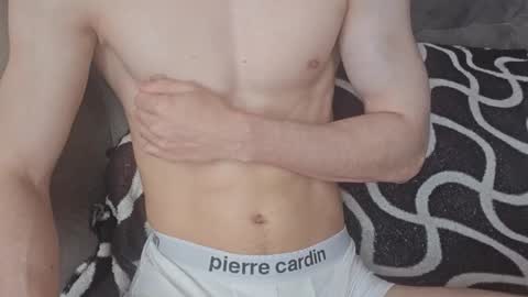 Mark hot online show from 05/06/26, 12:32