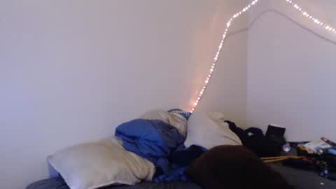 Snapshot of markymark515 chatting on 03/11/25, 02:43 MarkyMark7169 online show from 03/11/25, 02:43