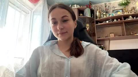 Snapshot of marlenahuit chatting on 06/05/26, 06:42 Lena online show from 06/05/26, 06:42