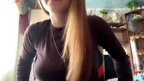 Snapshot of marlenahuit chatting on 07/09/26, 09:13 Lena online show from 07/09/26, 09:13