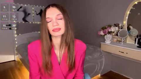 Maja online show from 02/18/26, 06:20