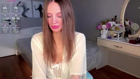 Maja online show from 05/09/26, 06:18