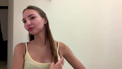 Snapshot of marlenebeckom chatting on 07/24/26, 07:28 Im Amy I dream about 30 thumbs up online show from 07/24/26, 07:28