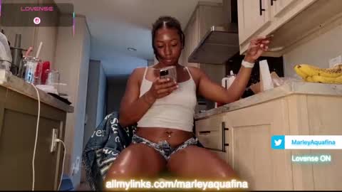 MarleyAquafina online show from 09/25/25, 01:59